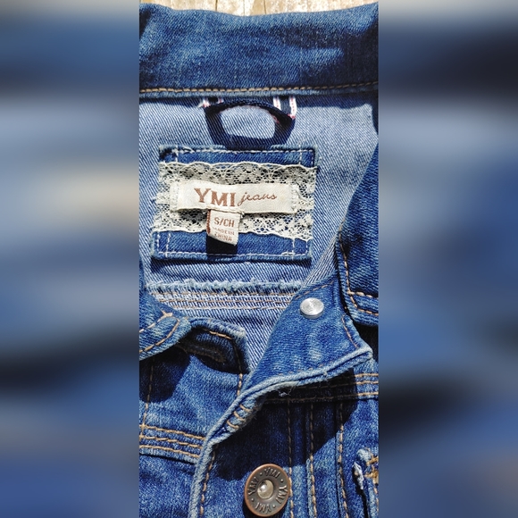 YMI Jeans Distressed Jean Jacket  Size Small - Picture 2 of 3